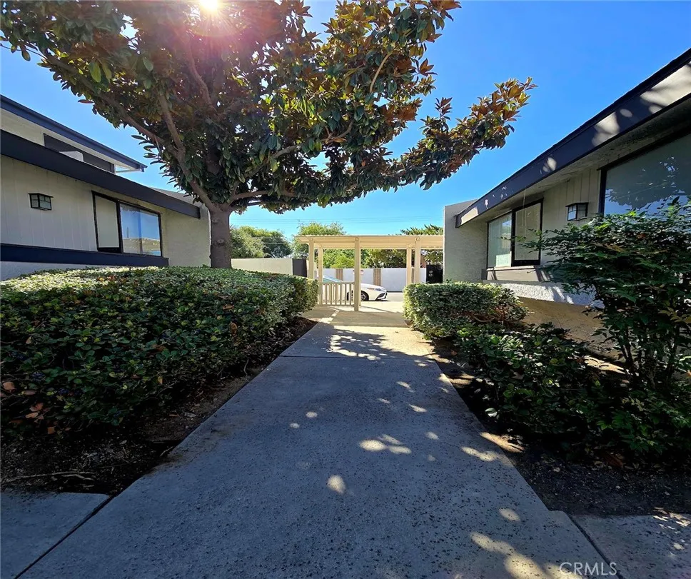 20821 E Calora #E1, Covina, CA 91724