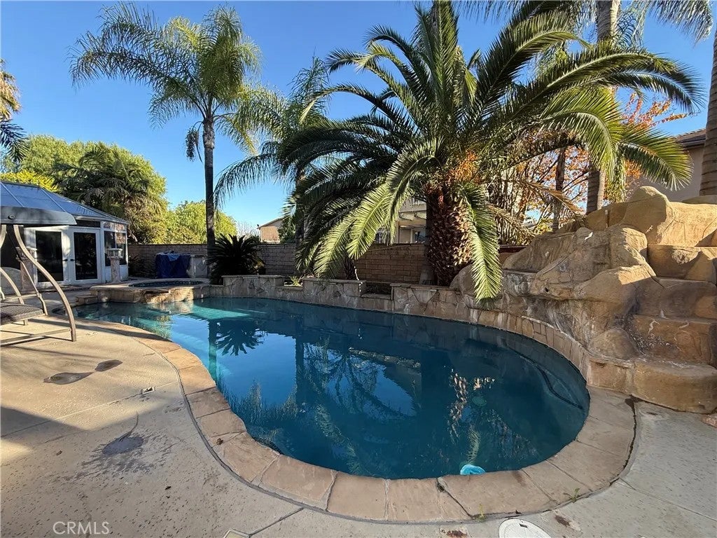 9415 Homestead — photo