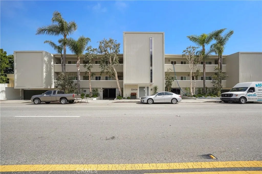 22626 Pacific Coast Hwy 9 — photo