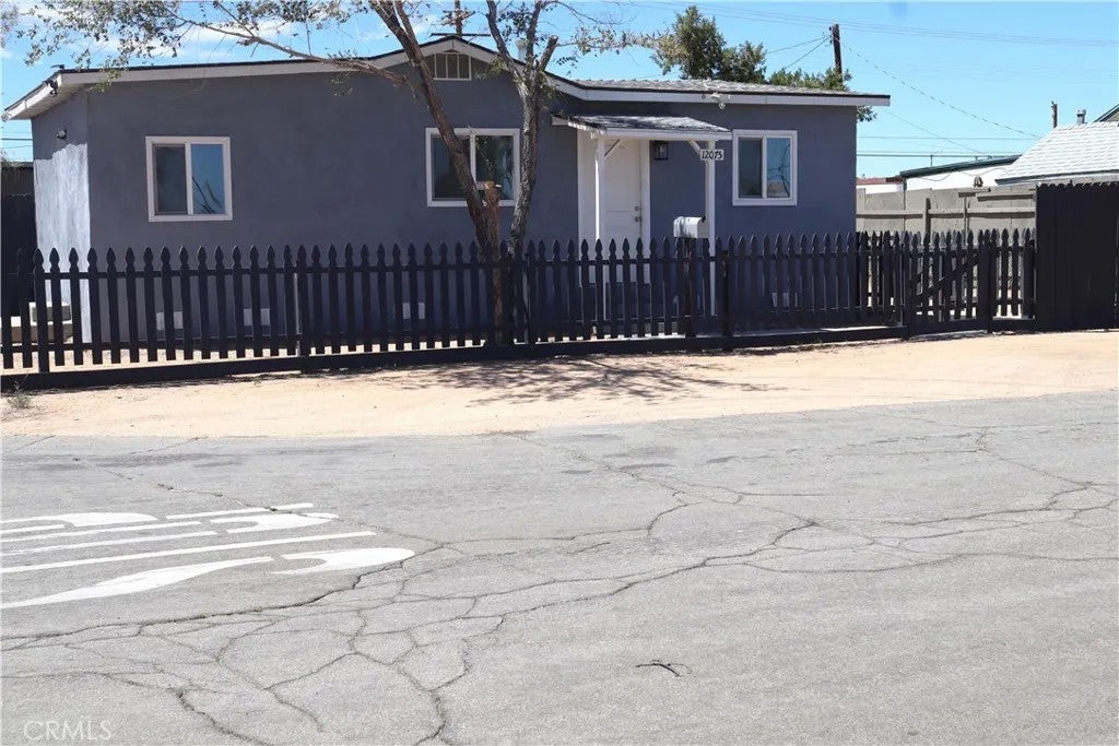 12075 James Street — photo