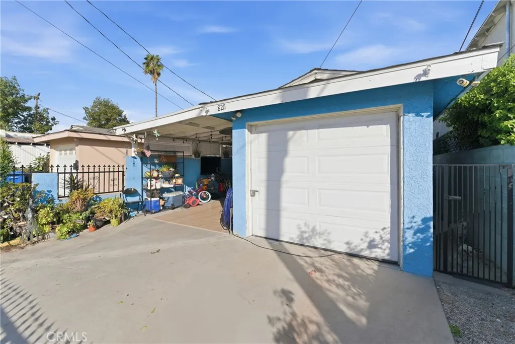 8211 Wilbarn, Paramount, CA 90723 — photo 3
