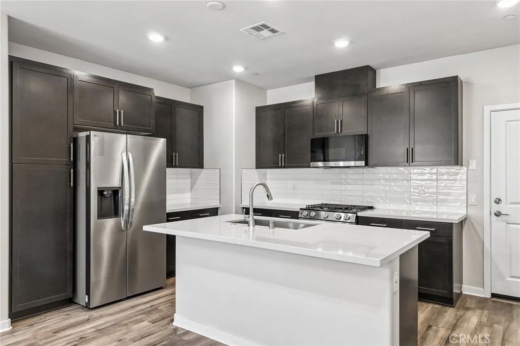 9821 Crossbay Loop 903 — photo