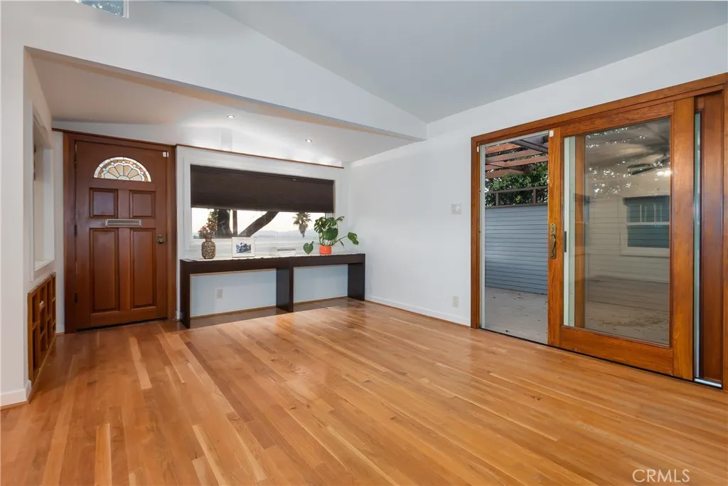 11064 Plainview, Tujunga, CA 91042 — photo 3