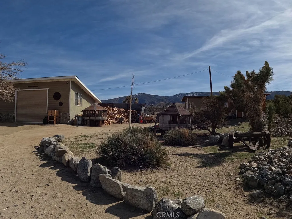 30000 Buchannon Ranch Road, Llano, CA 93544 — photo 3