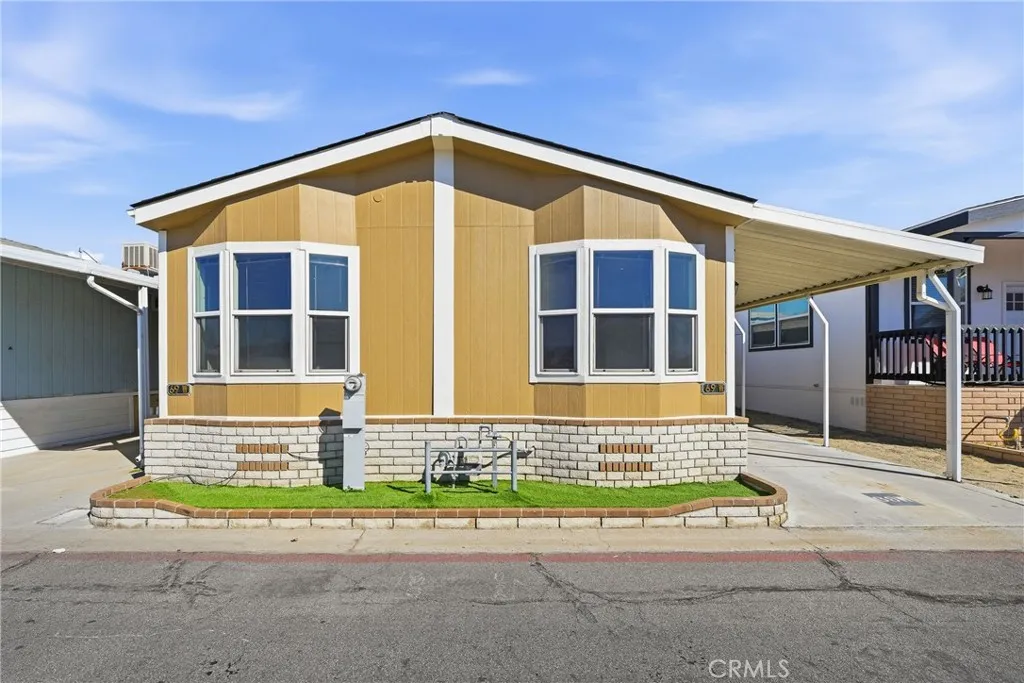 17225 Valley Unit 69W — photo