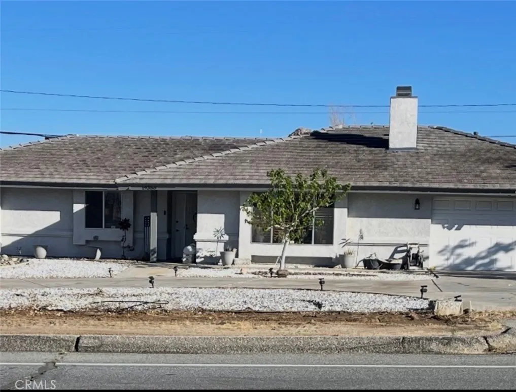19388 Corwin, Apple Valley, CA 92307 — photo 2
