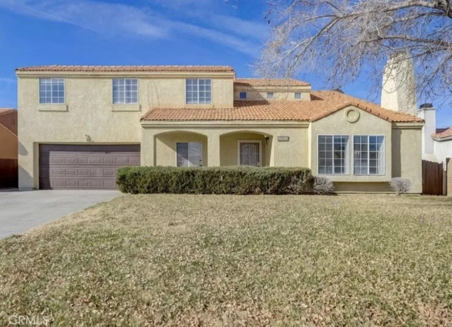 38063 Wesley Court — photo