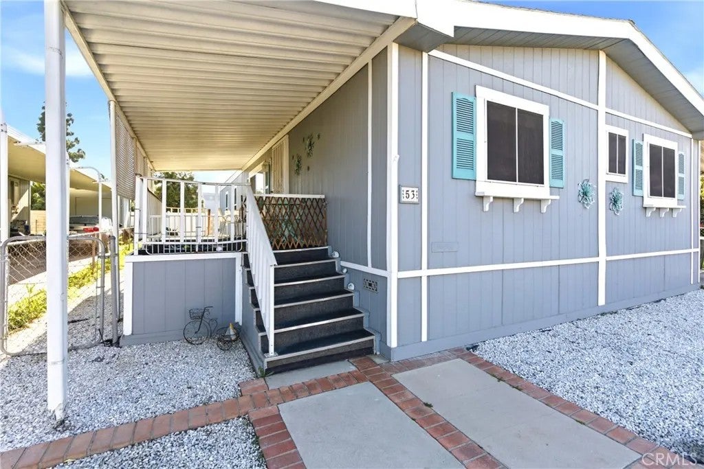 777 S Temescal 53 — photo