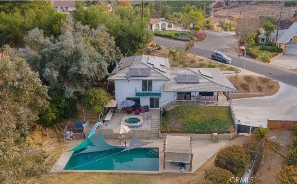 44702 Adobe Drive — photo