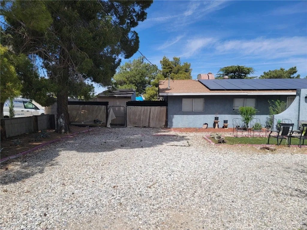 17986 Westlawn — photo