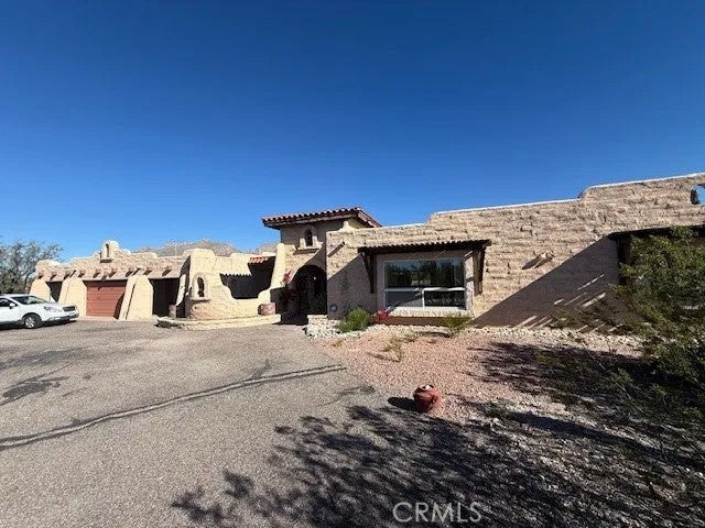 6300 N Camino Miraval — photo