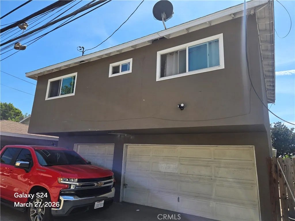 1629 W 19th — photo
