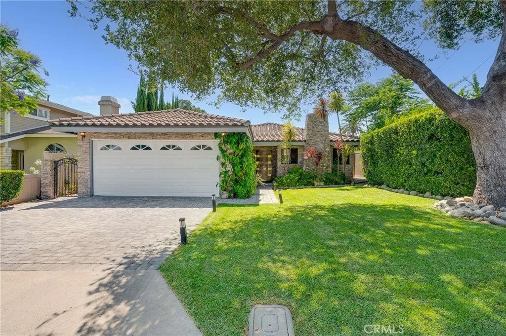 157 Madeline Drive — photo