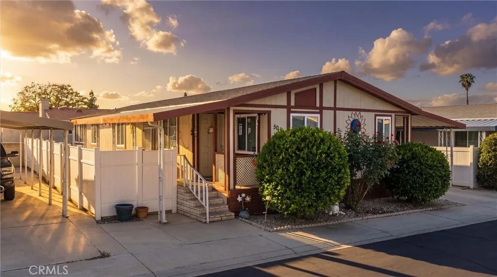 1721 E Colton Ave. 50 — photo