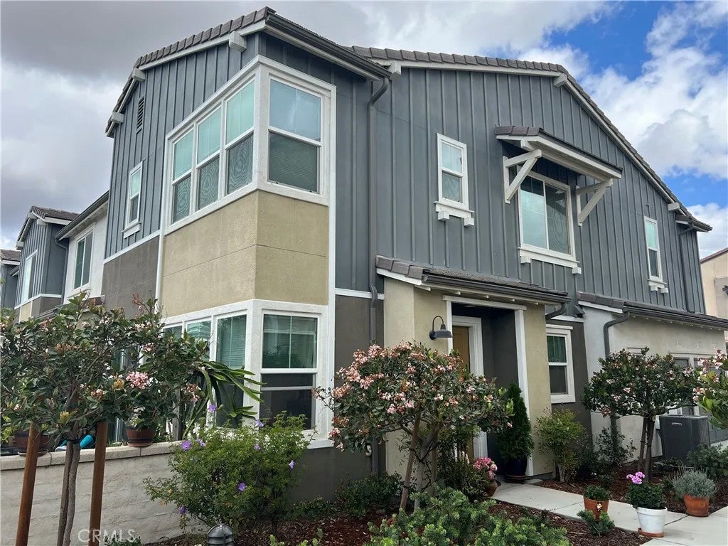 3560 E Lantern Paseo 138 — photo