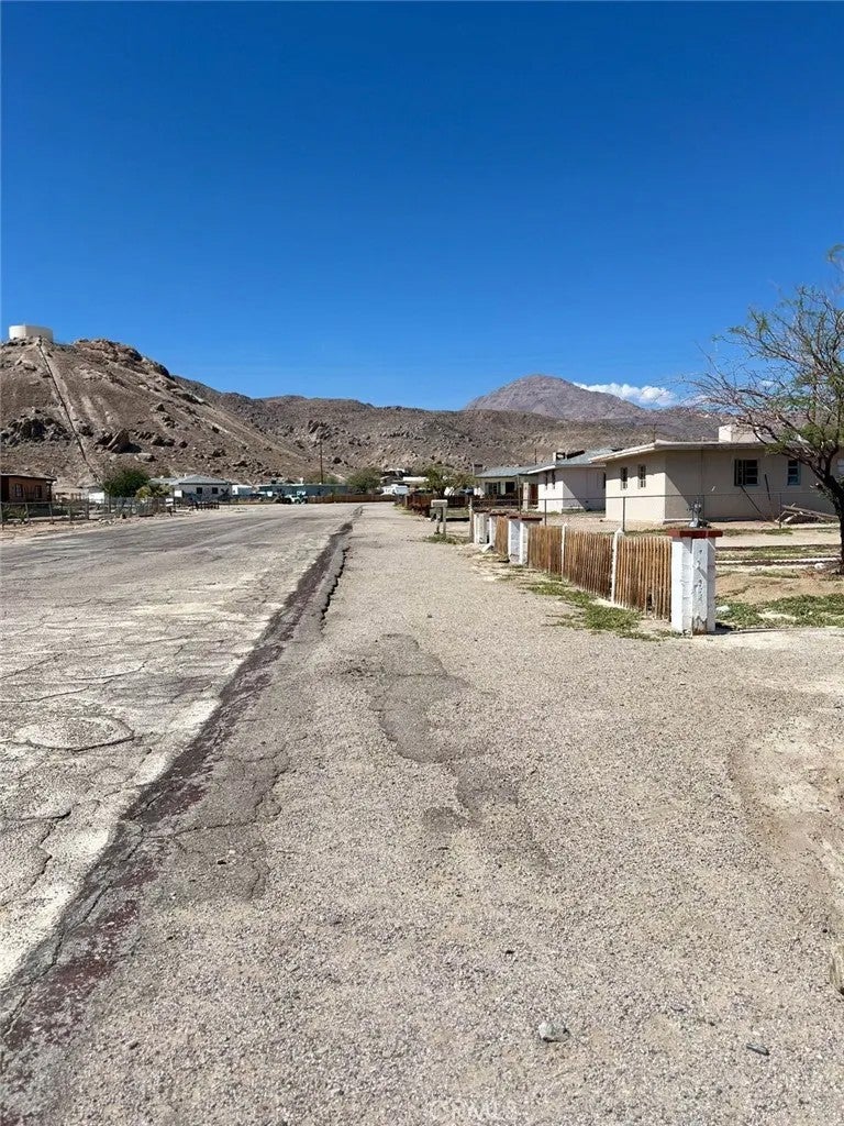 13776 Benton Street — photo