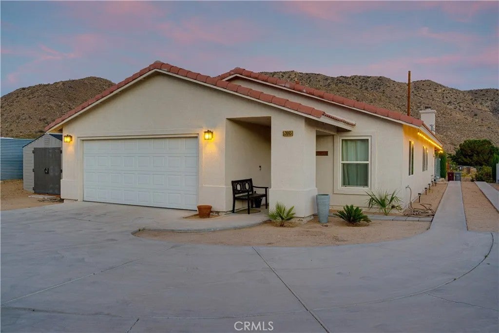 53065 29 Palms Highway — photo
