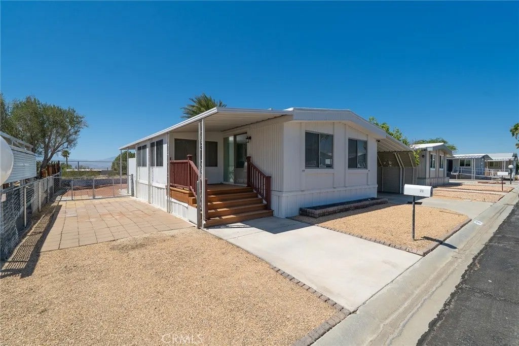 14777 Palm Dr 79 — photo