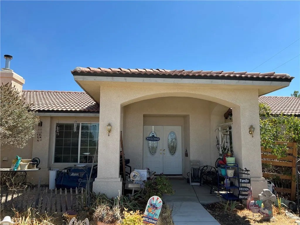 2825 Del Rosa Road — photo