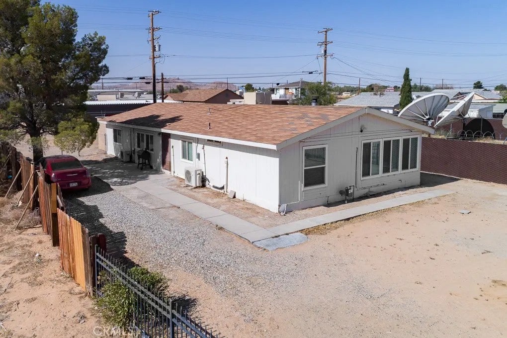 26962 Nudgent Street — photo
