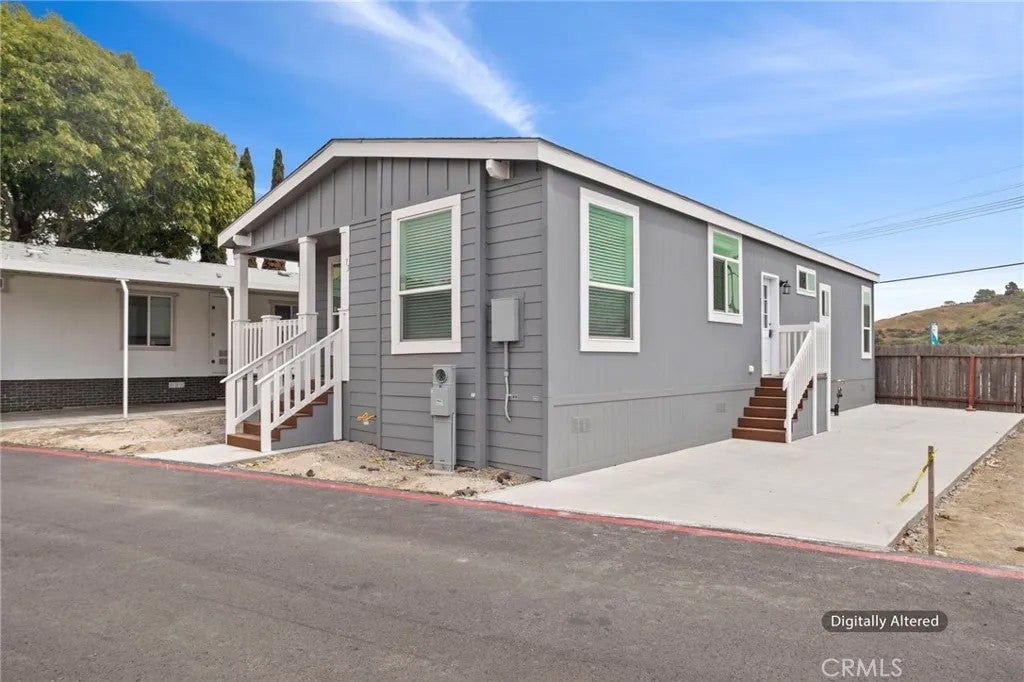 3030 Oceanside 73 — photo
