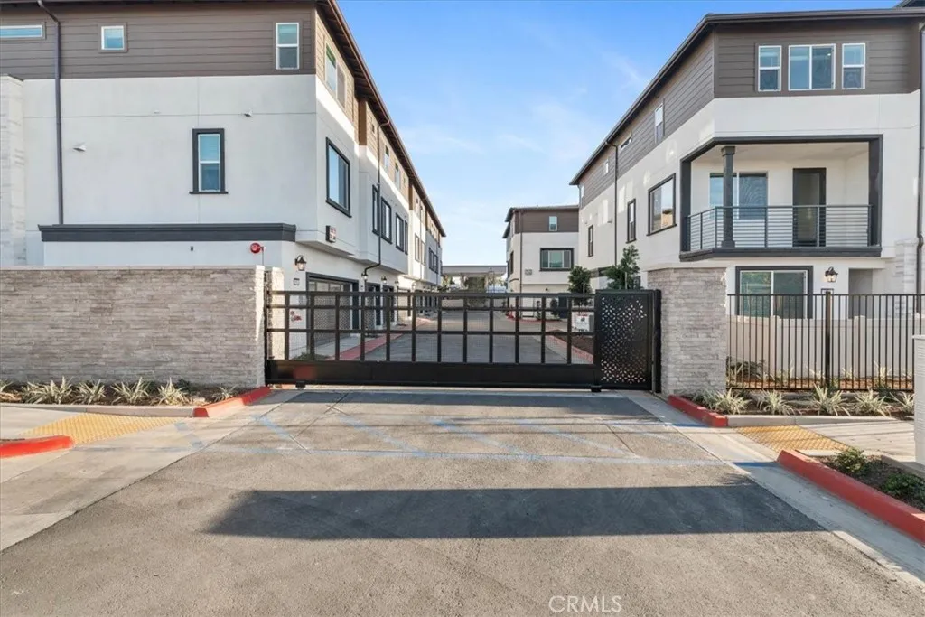 9534 Hannah Way, Riverside, CA 92503 — photo 3