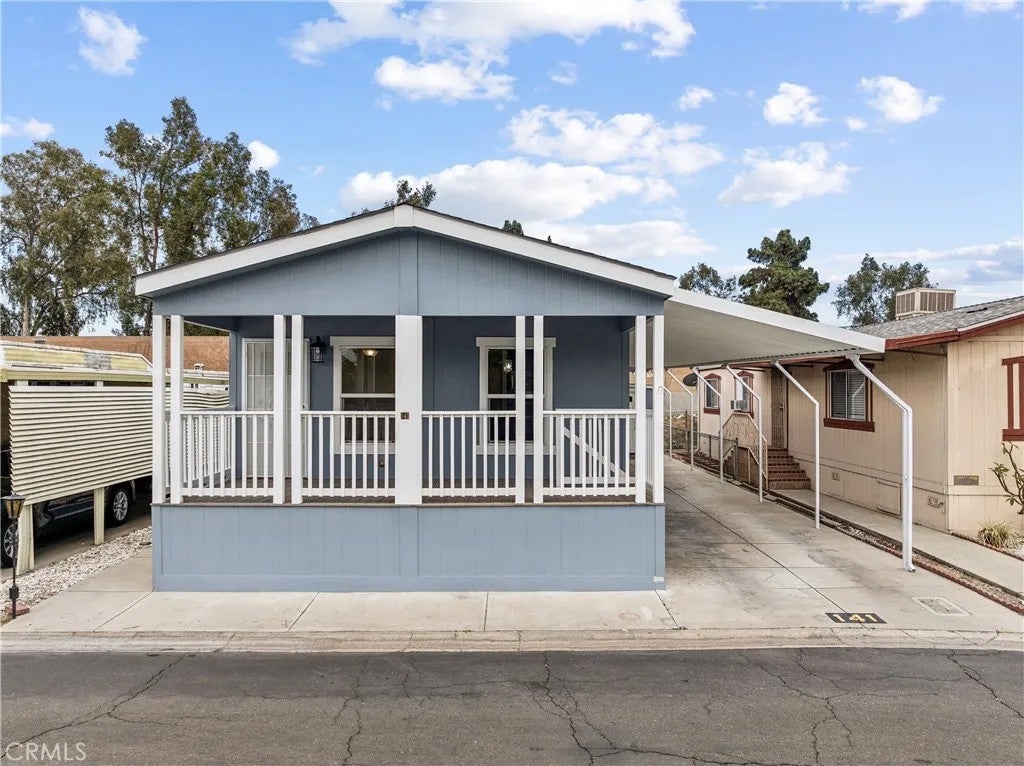 10550 Dunlap Crossing 141 — photo