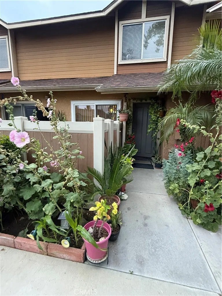 1460 Kendall 17 — photo