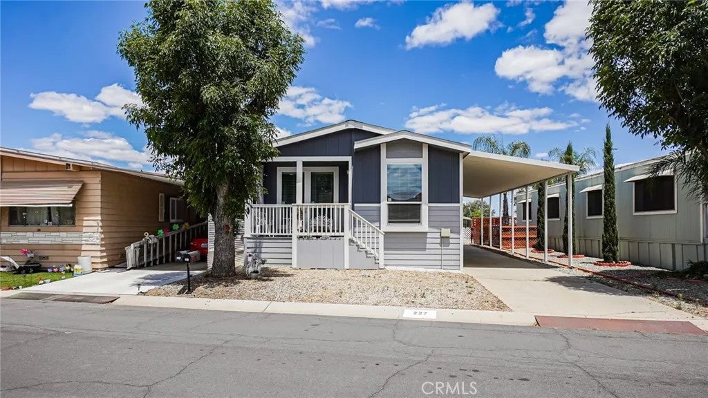 27601 Sun City Blvd. 227 — photo