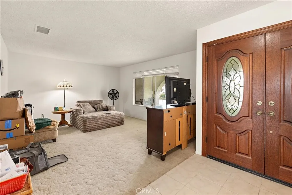 16704 Stallion, Riverside, CA 92504 — photo 3