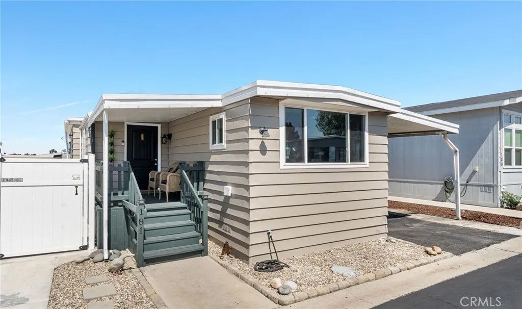 1205 Cypress 181 — photo