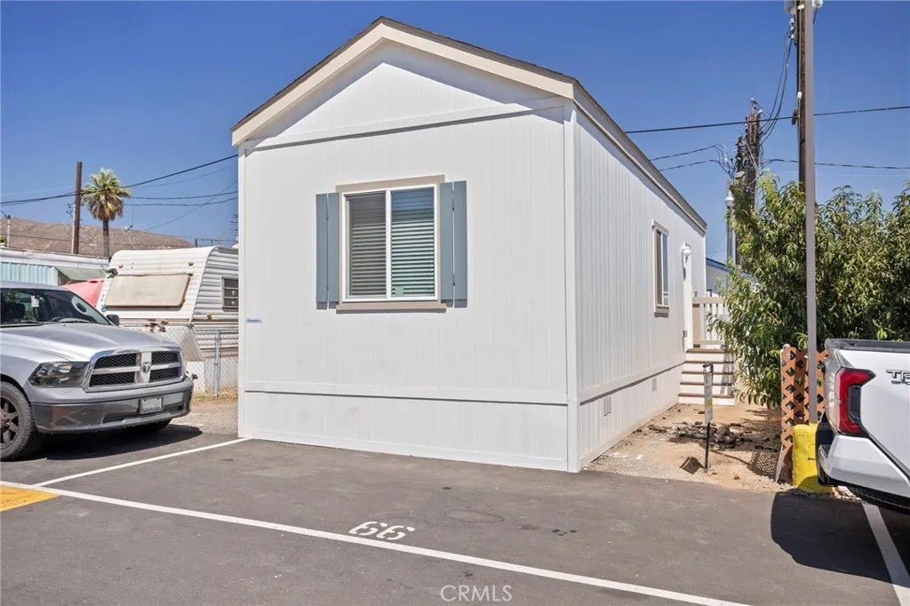 6154 Mission 66 — photo