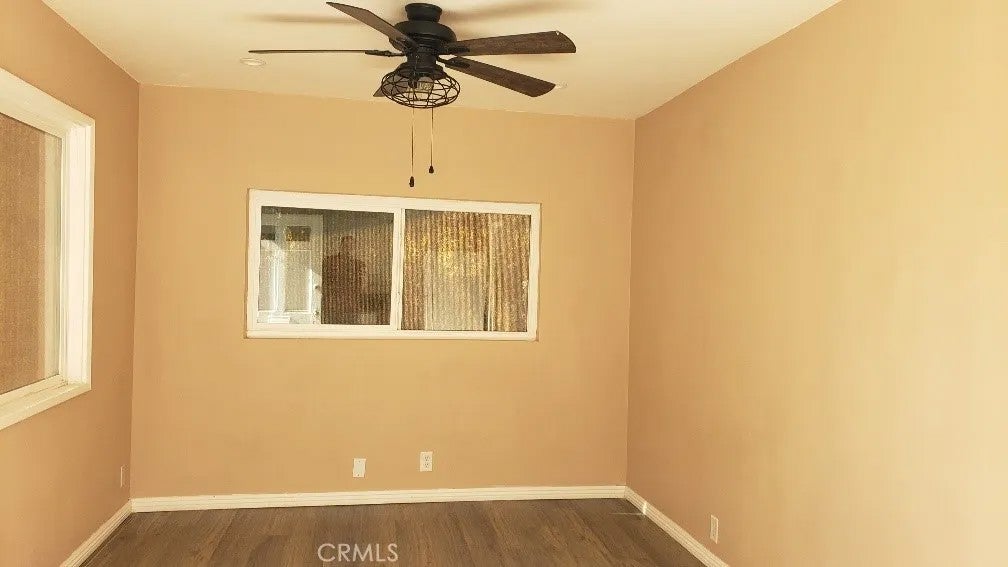 1040 E I Adu — photo