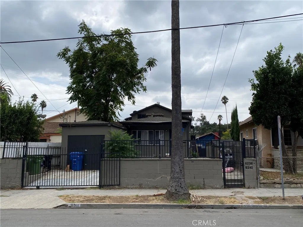 6236 Arroyo Glen Street — photo