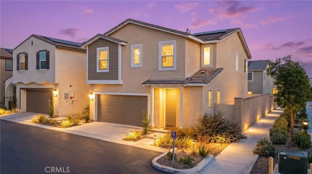 30330 Spineflower Street — photo
