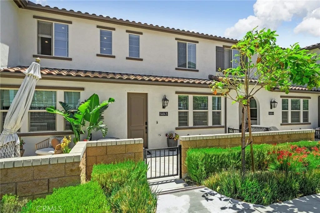 5604 Altamura 3 — photo