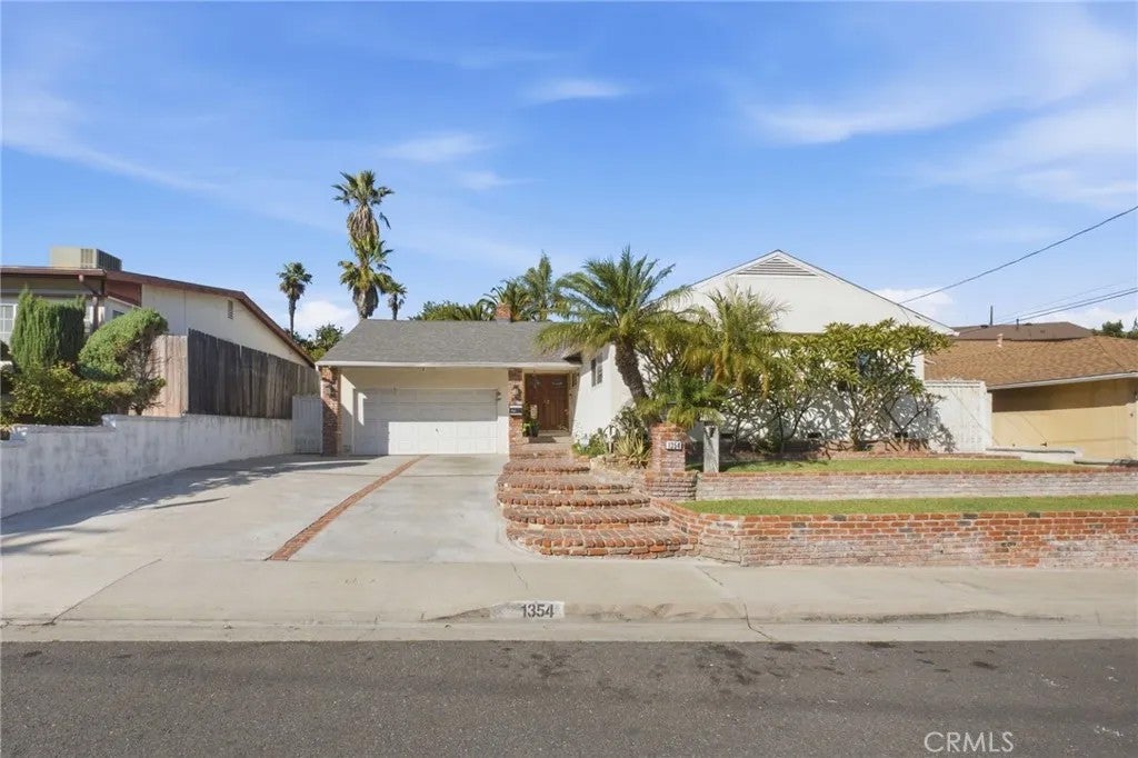 1354 Fulton — photo