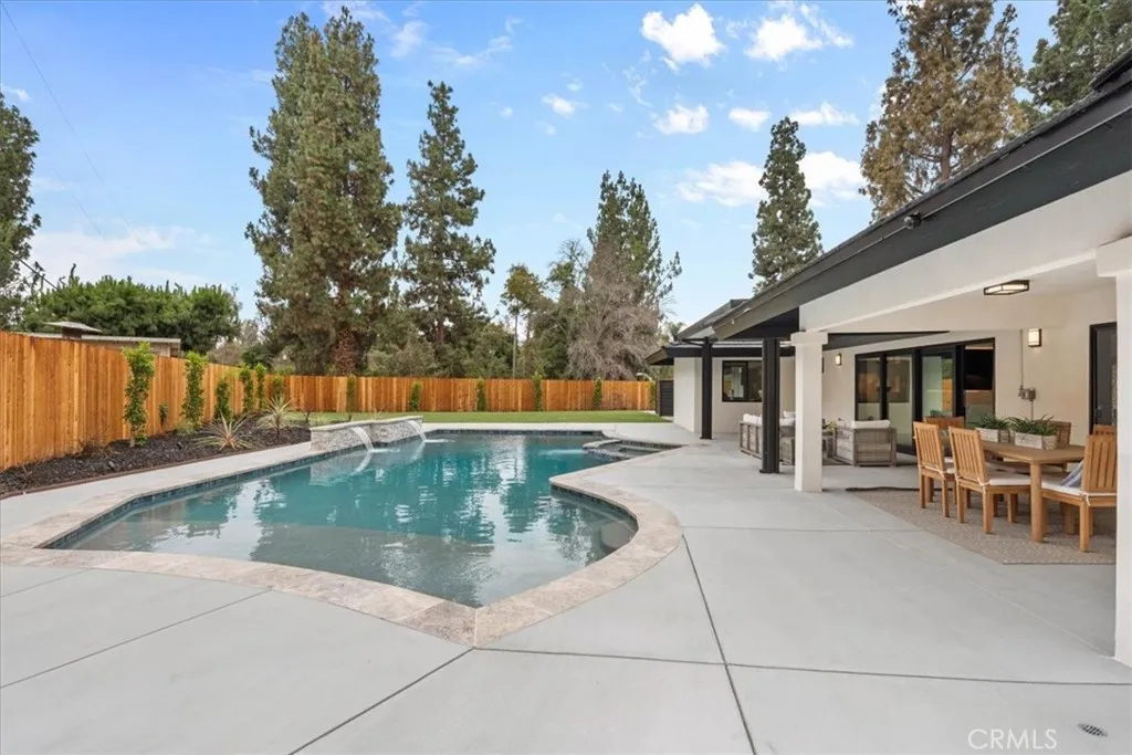 2000 Redondo, Fullerton, CA 92835 — photo 3