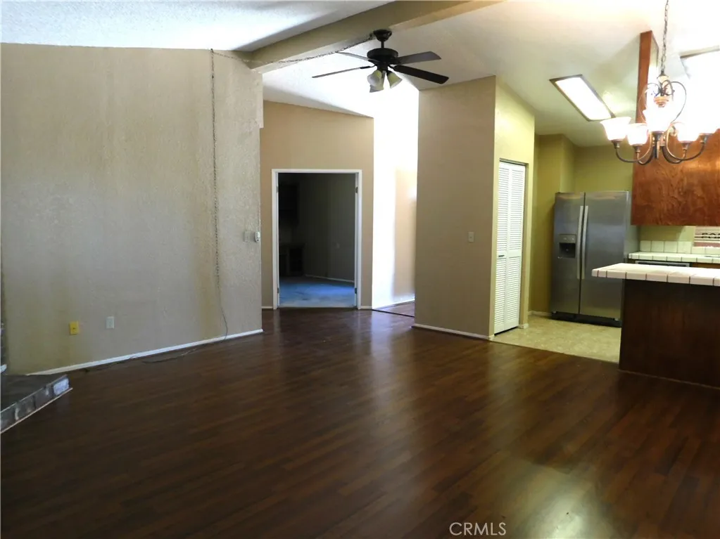 14306 Dover, Mojave, CA 93501 — photo 3