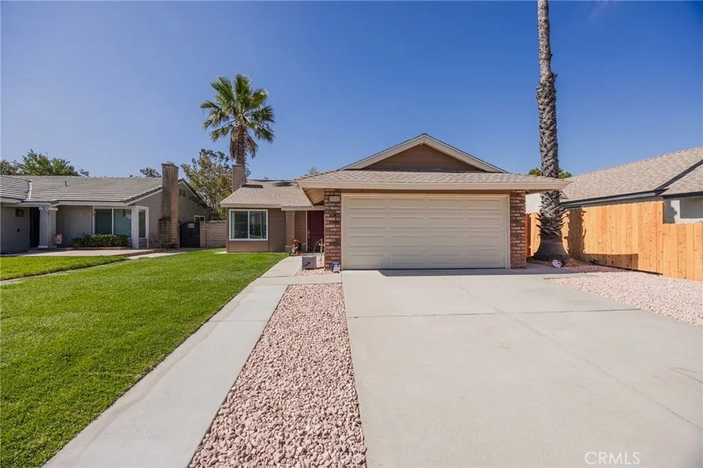 12623 Fuchsia Drive — photo