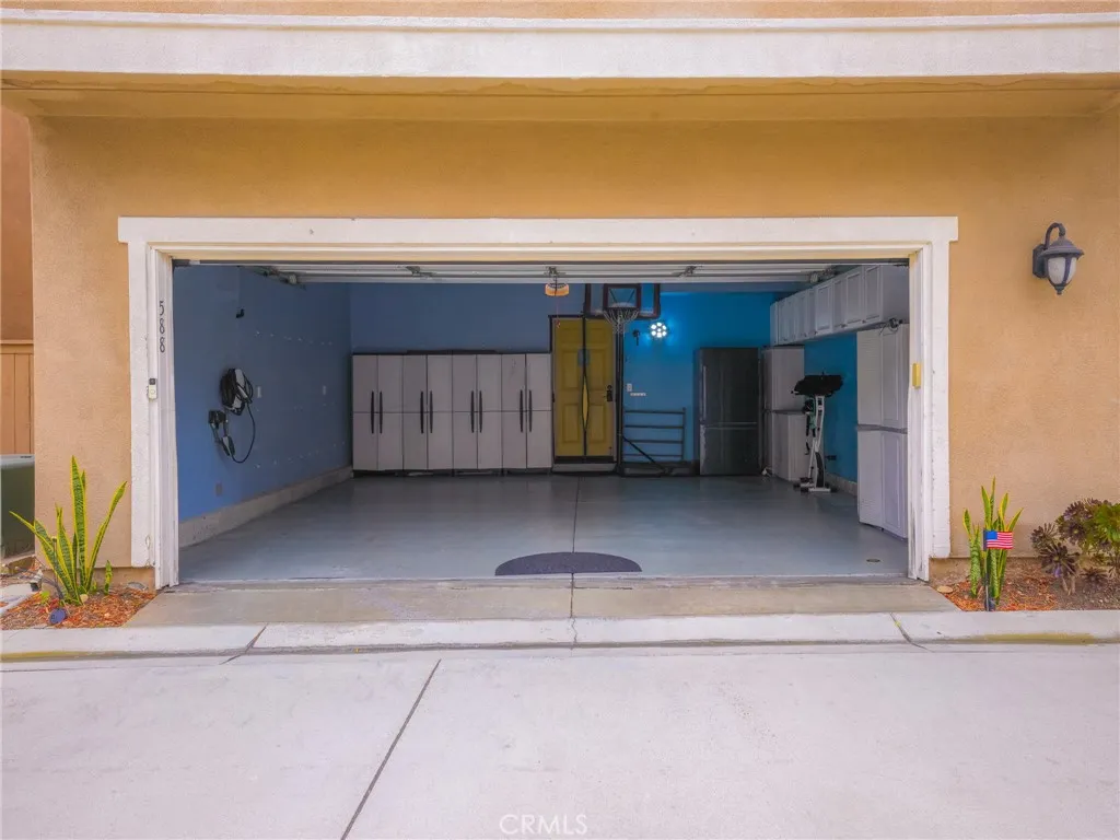 588 Athena, Carson, CA 90745 — photo 3