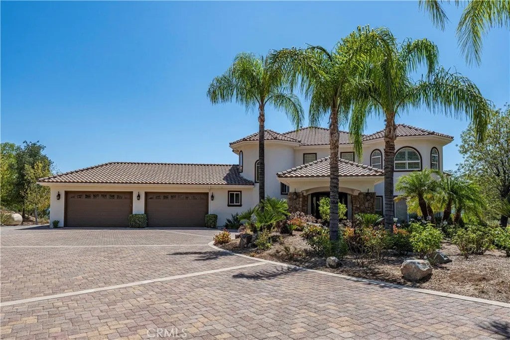 21100 Paseo Montana — photo