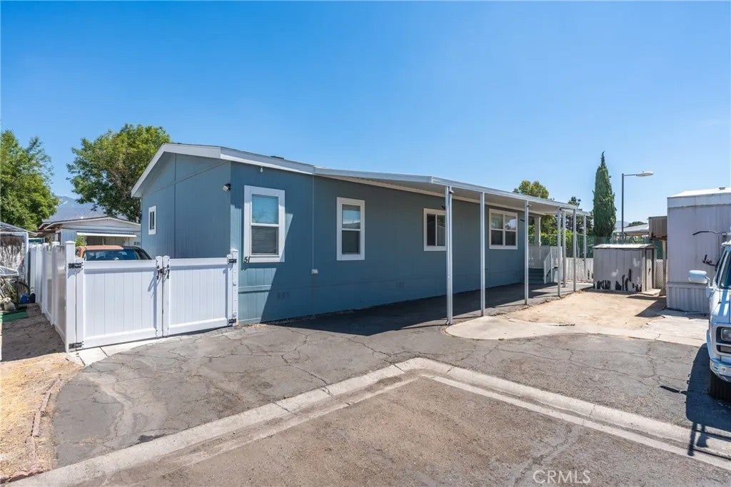 26245 E Baseline 51 — photo