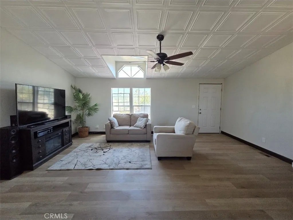1338 Madrid Place — photo