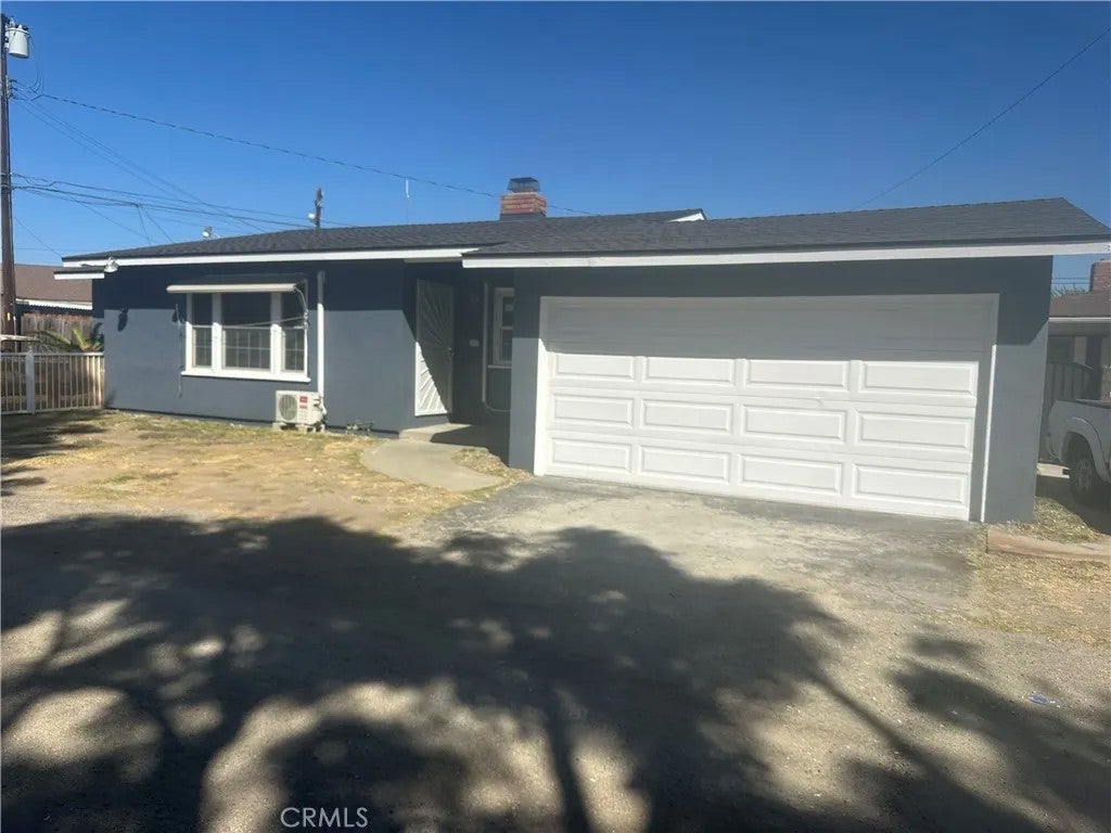 4455 N Lark Ellen Lane — photo