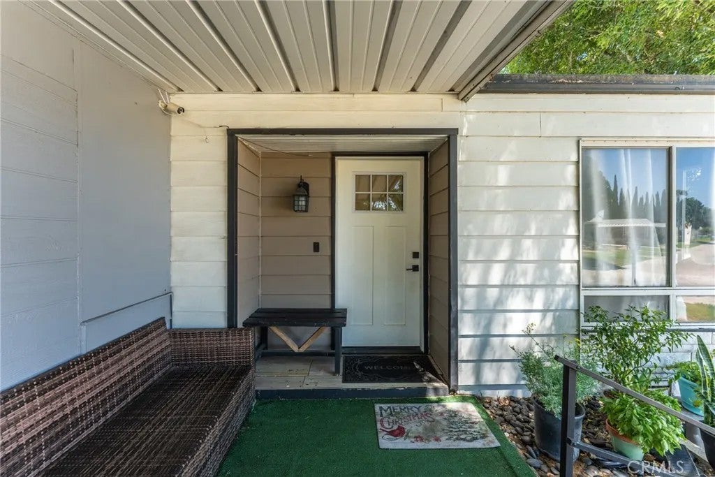 5800 Hamner 519 — photo