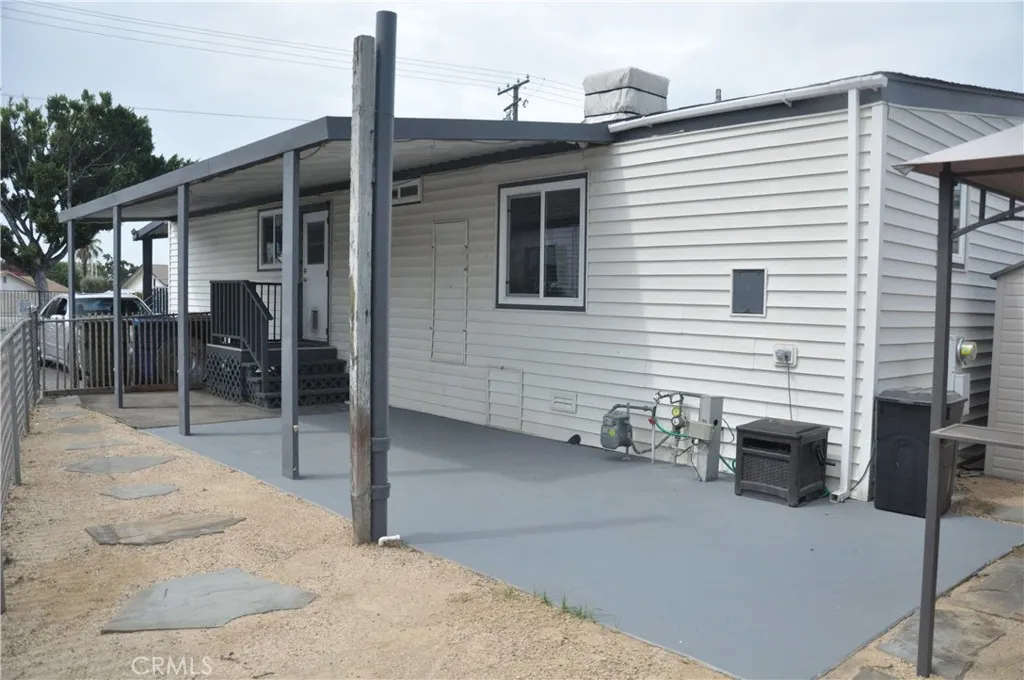 201 E Arrow #4, Glendora, CA 91740 — photo 2