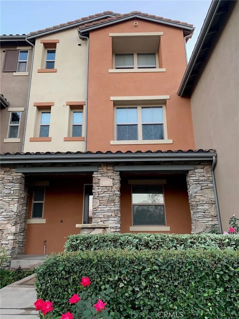 608 Asbury Drive — photo