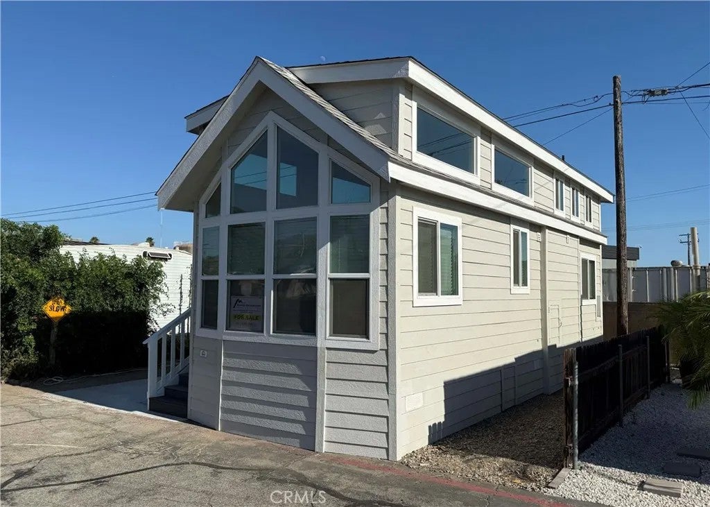 2548 Peck 06 — photo