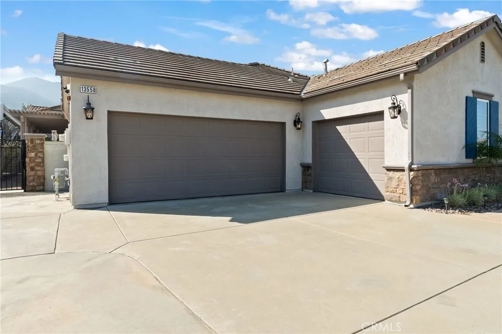 13558 Applegate Court, Rancho Cucamonga, CA 91739 — photo 3